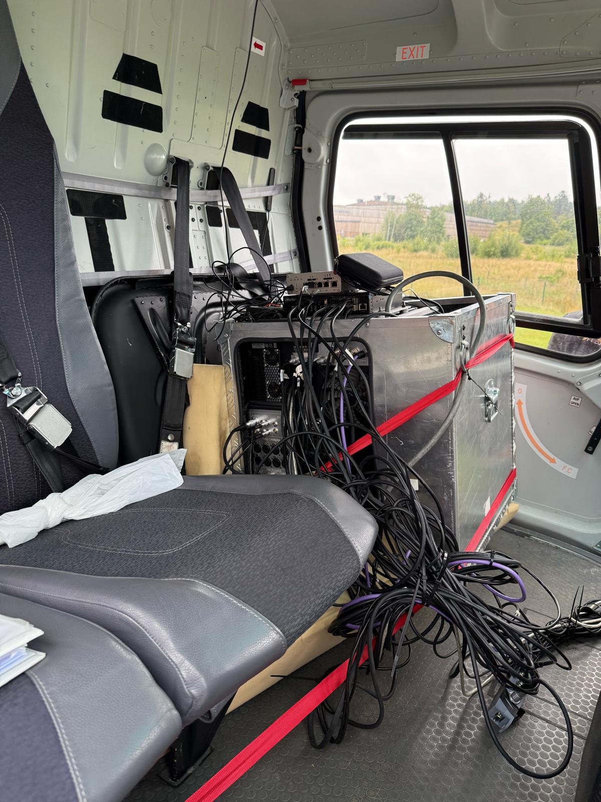 Sändningsteknik i helikopterkabin